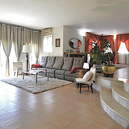 Holiday Villa In 10 Min From Fuengirola Beach With Sea Views Pool Bbq Parking Wifi Aircon Big Garden มิฮาส ภายนอก รูปภาพ