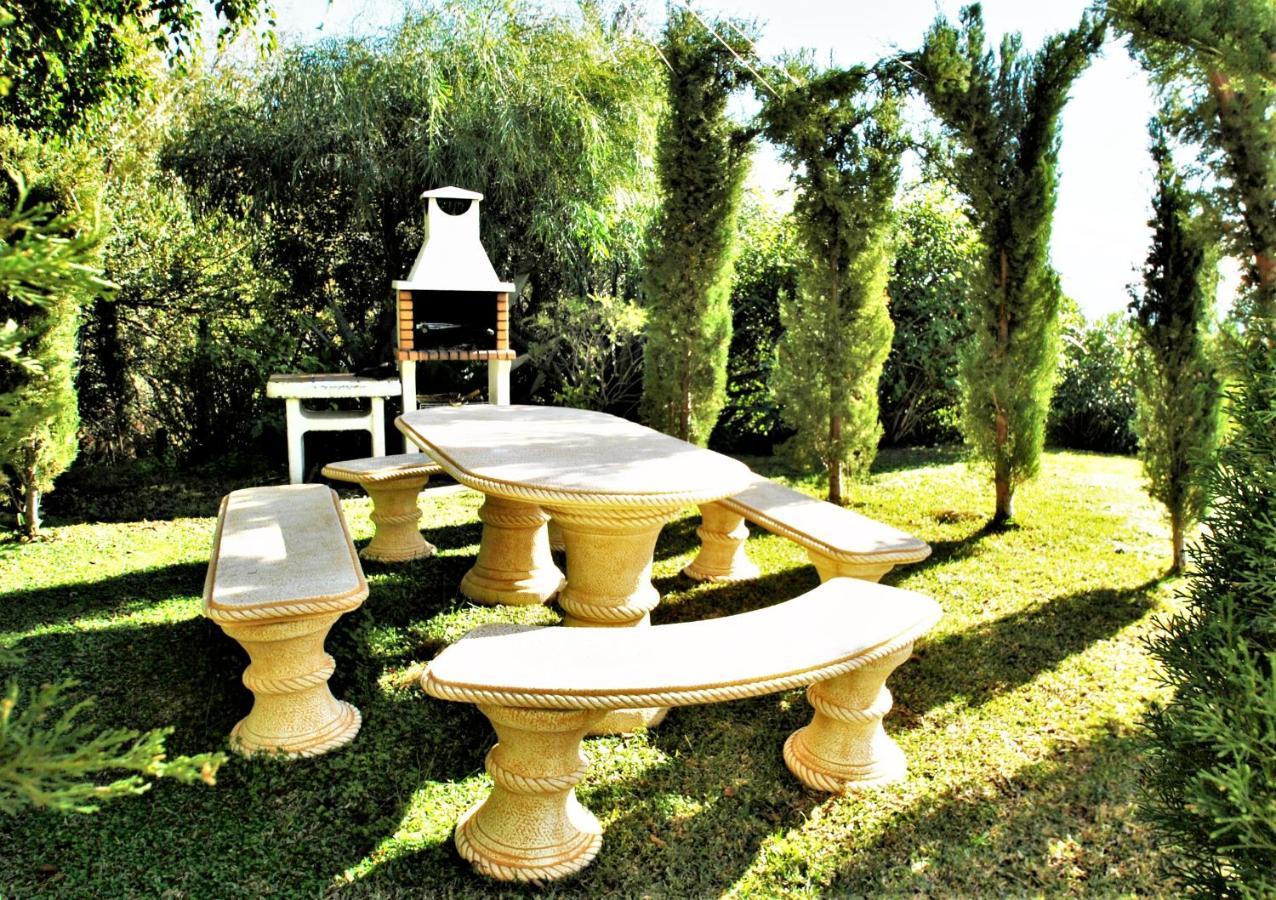Holiday Villa In 10 Min From Fuengirola Beach With Sea Views Pool Bbq Parking Wifi Aircon Big Garden มิฮาส ภายนอก รูปภาพ