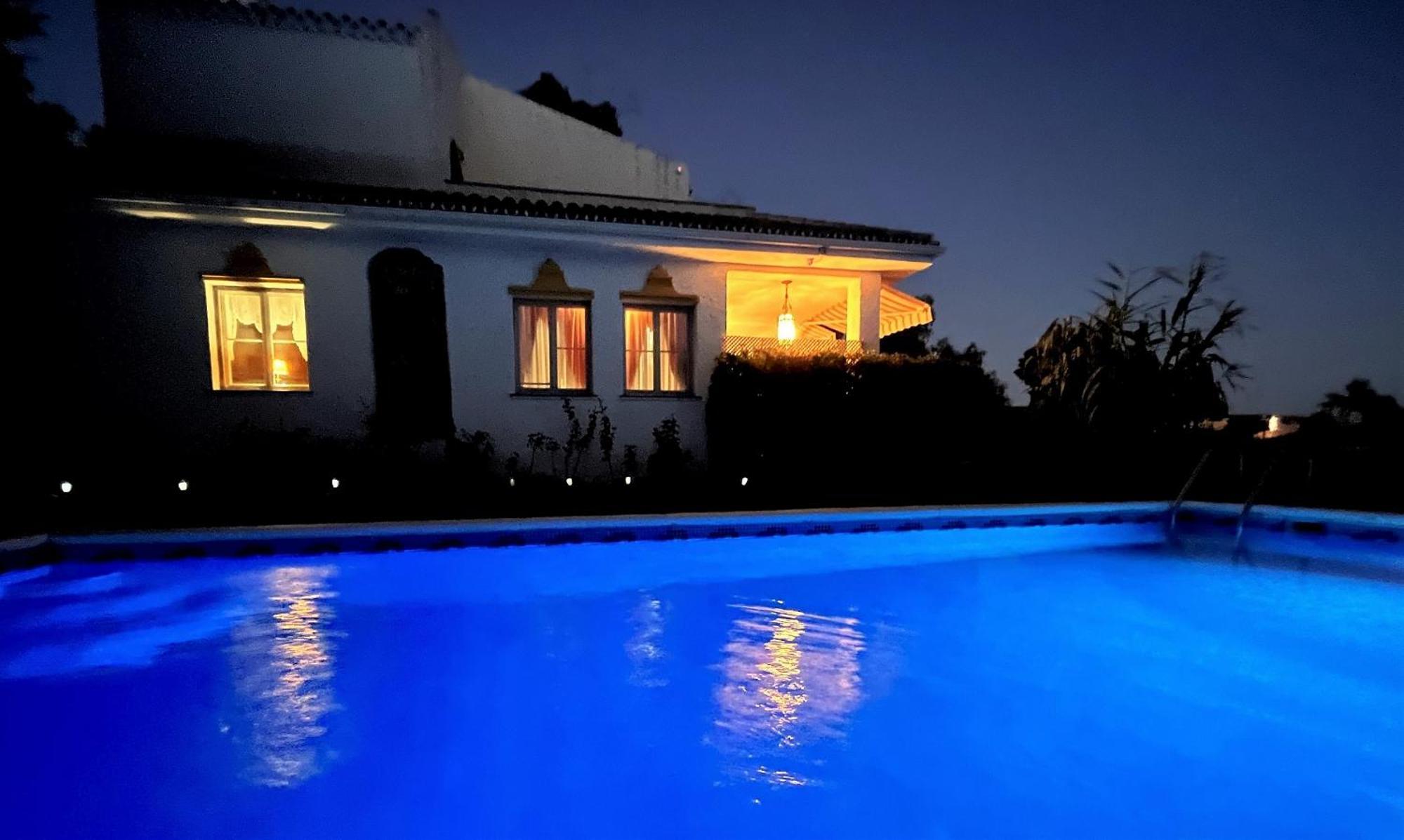 Holiday Villa In 10 Min From Fuengirola Beach With Sea Views Pool Bbq Parking Wifi Aircon Big Garden มิฮาส ภายนอก รูปภาพ