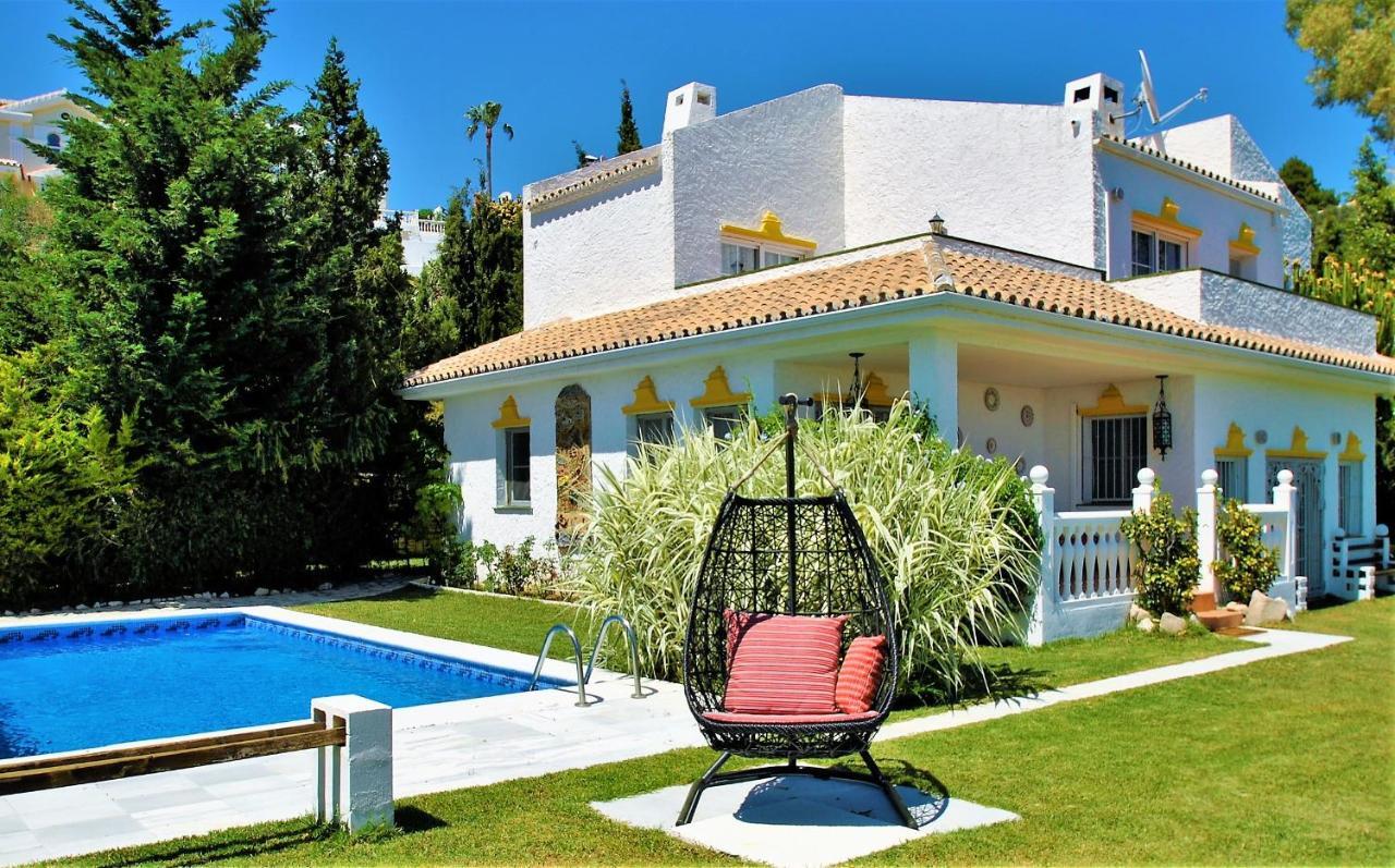Holiday Villa In 10 Min From Fuengirola Beach With Sea Views Pool Bbq Parking Wifi Aircon Big Garden มิฮาส ภายนอก รูปภาพ